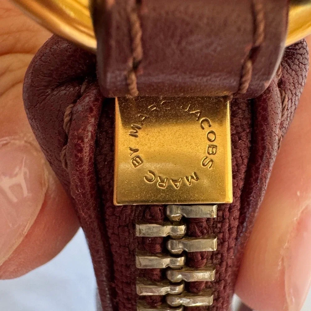Marc by Marc Jacobs Burgundy Pebbled Lamb Leather Crossbody Shoulder Gold Silver